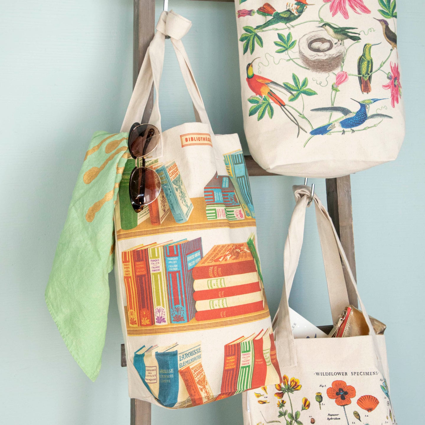 Bags & Pouches