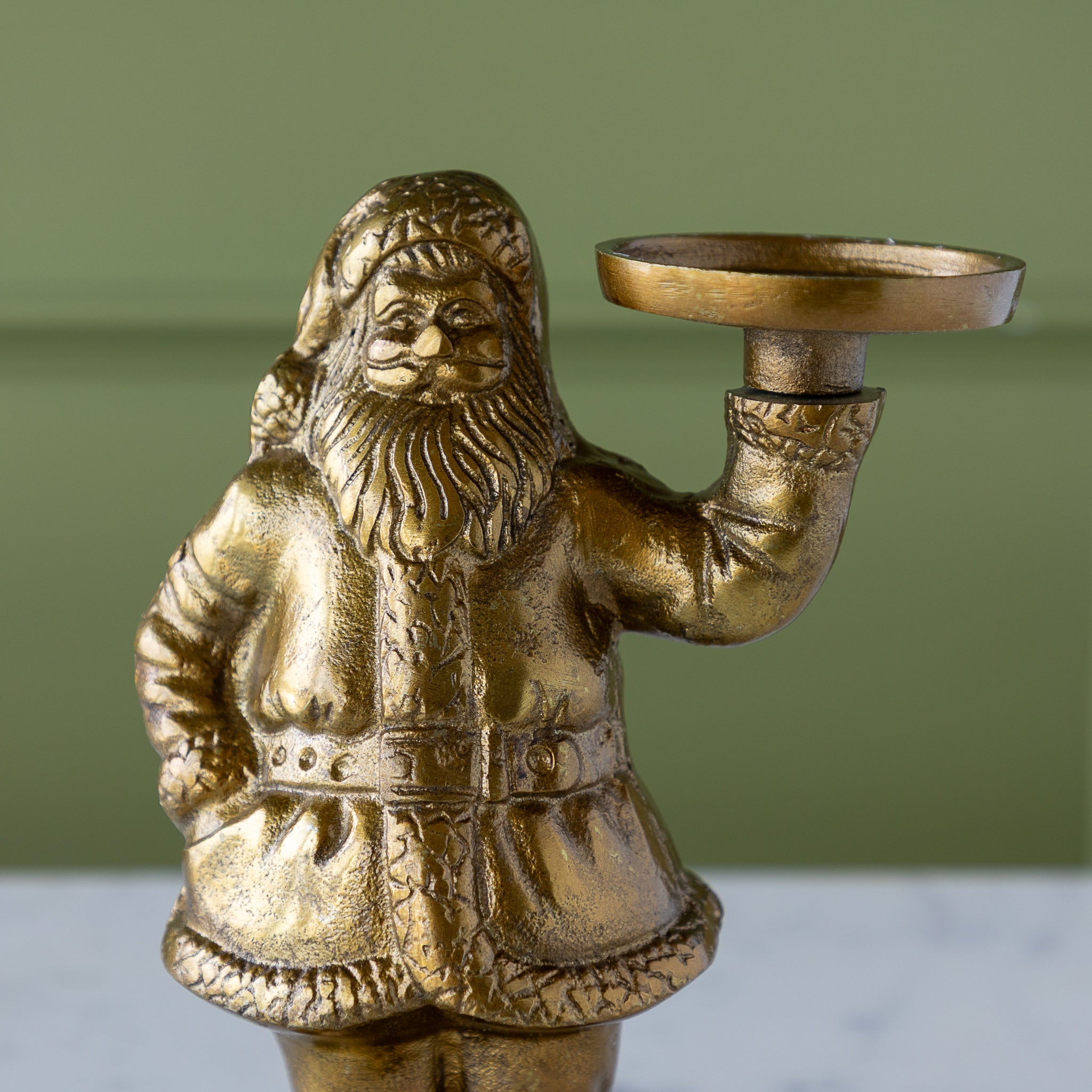 Saint Nick Figurine