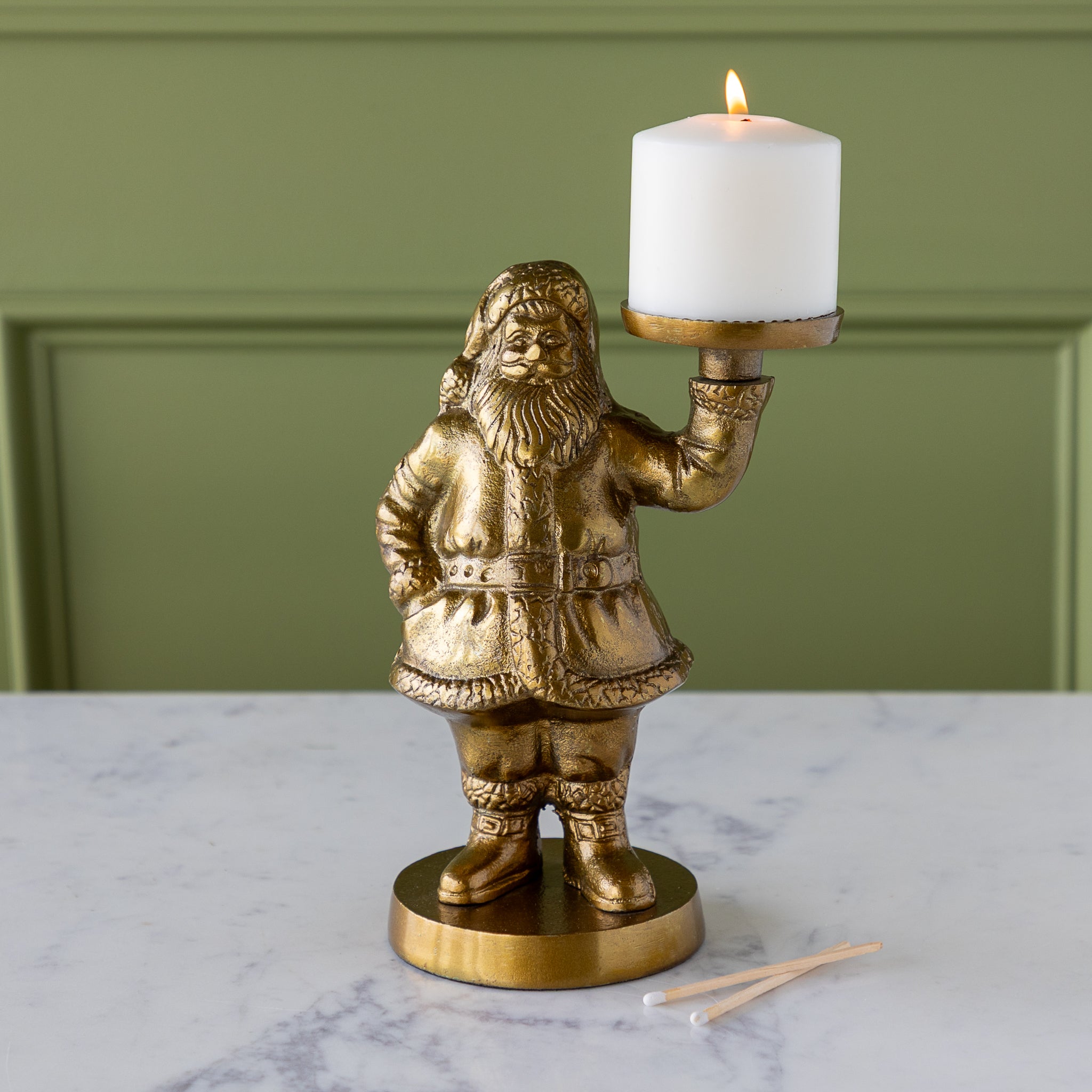 Saint Nick Figurine