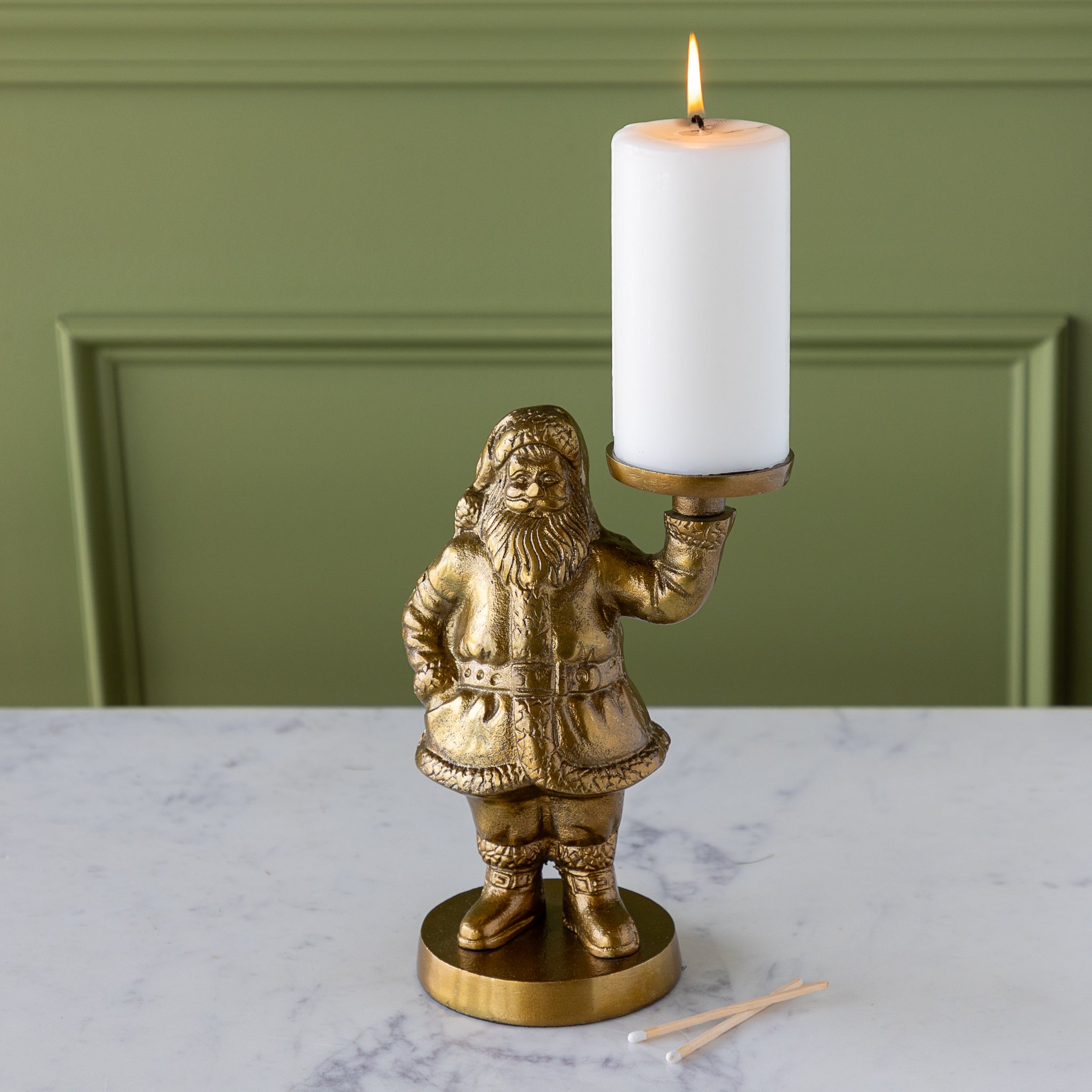 Saint Nick Figurine