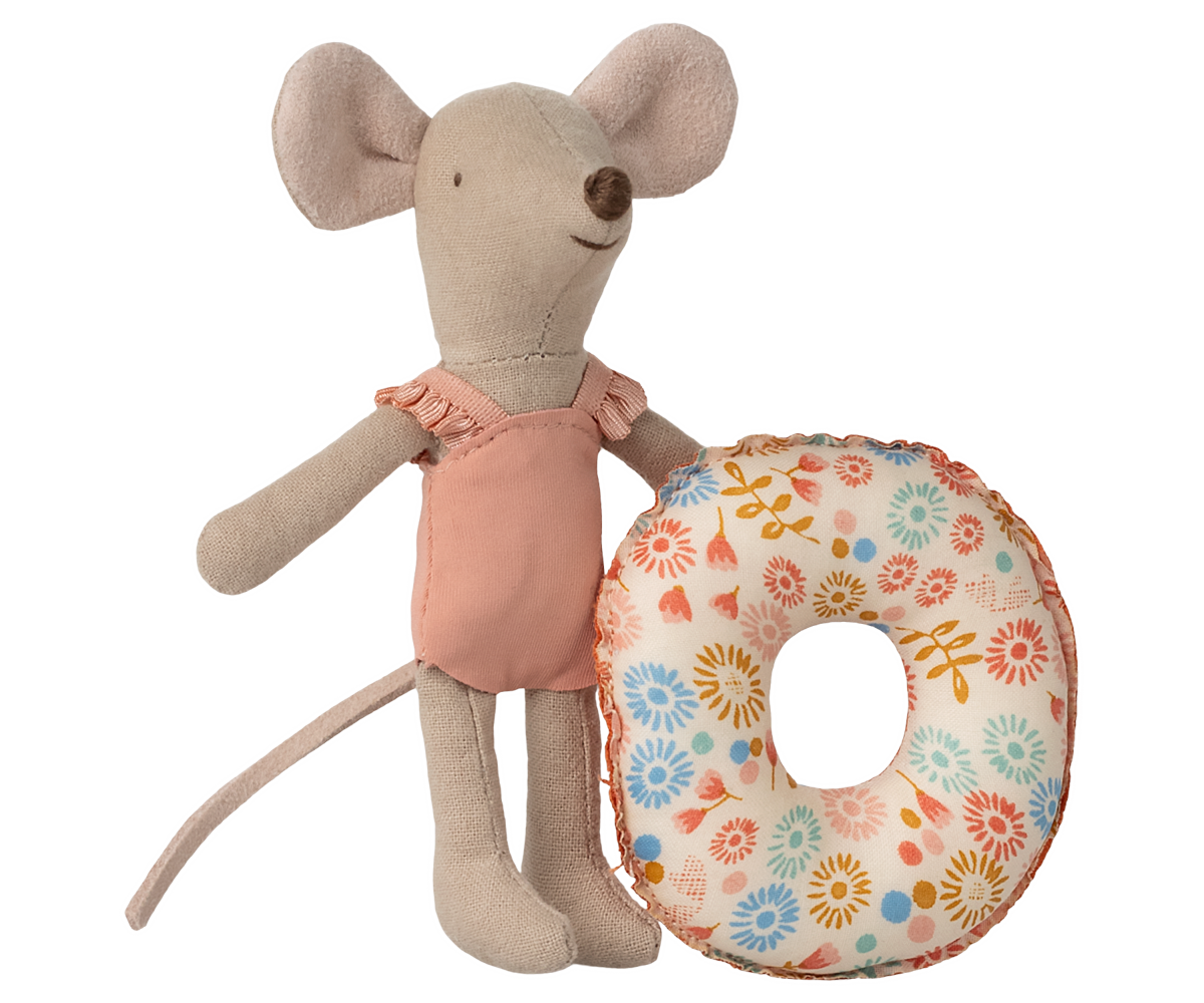 Beach Mouse with floral float by Maileg.