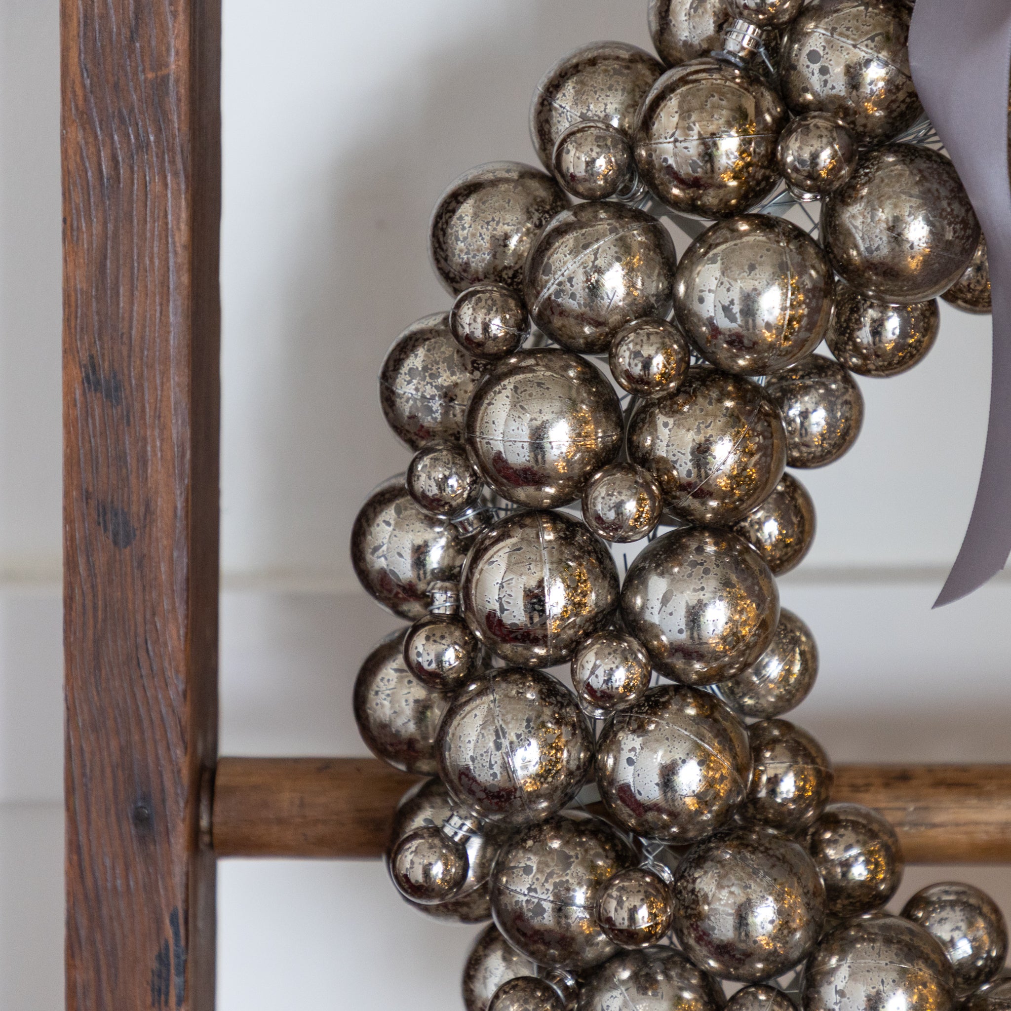 Antique Silver Bubble Wreath
