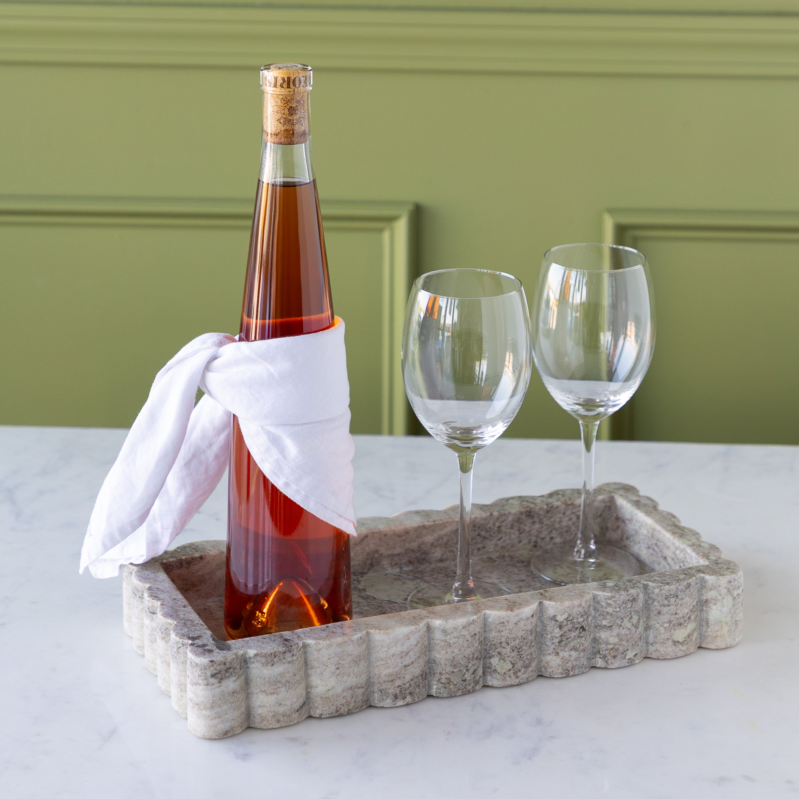 Intricate Scallop Marble Tray