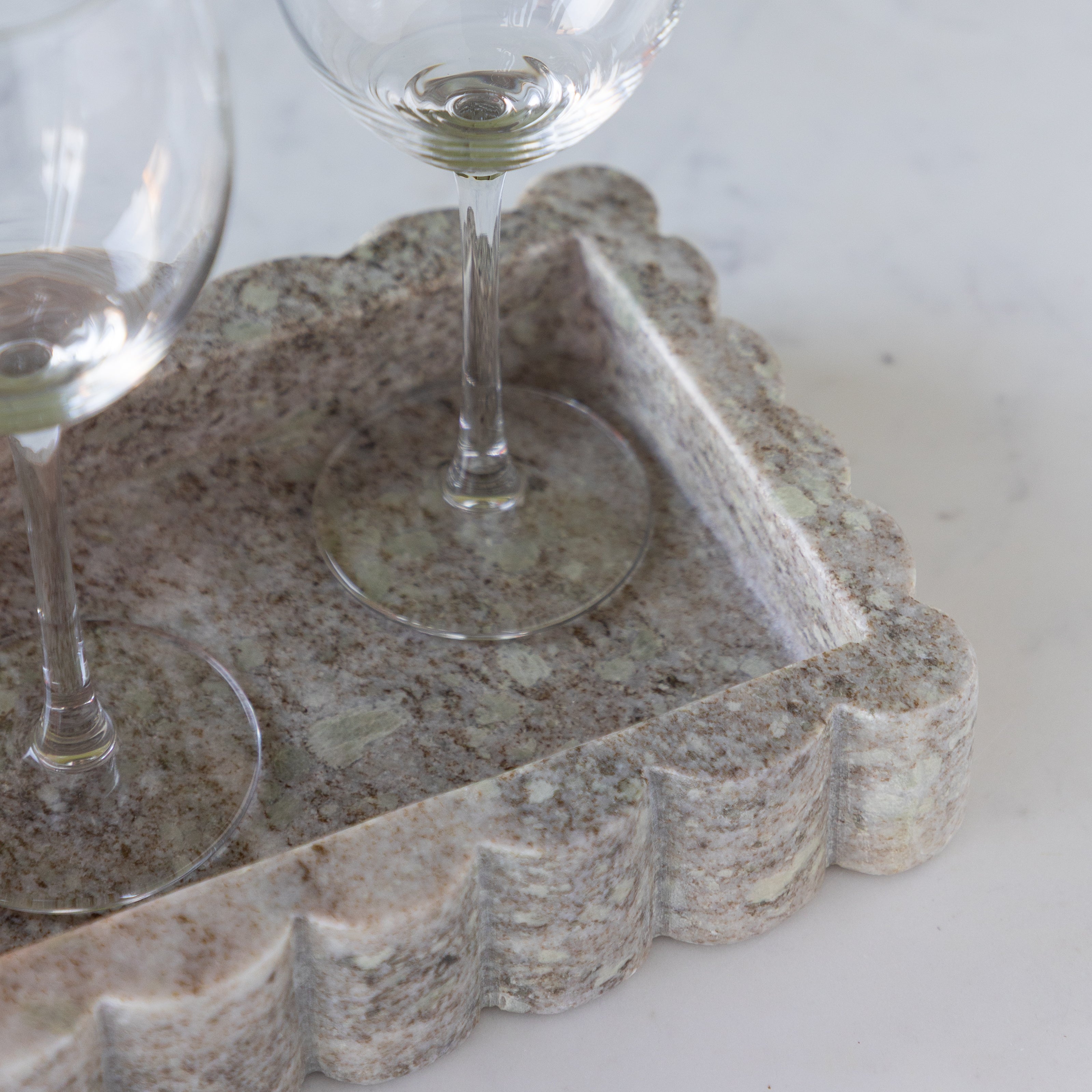 Intricate Scallop Marble Tray