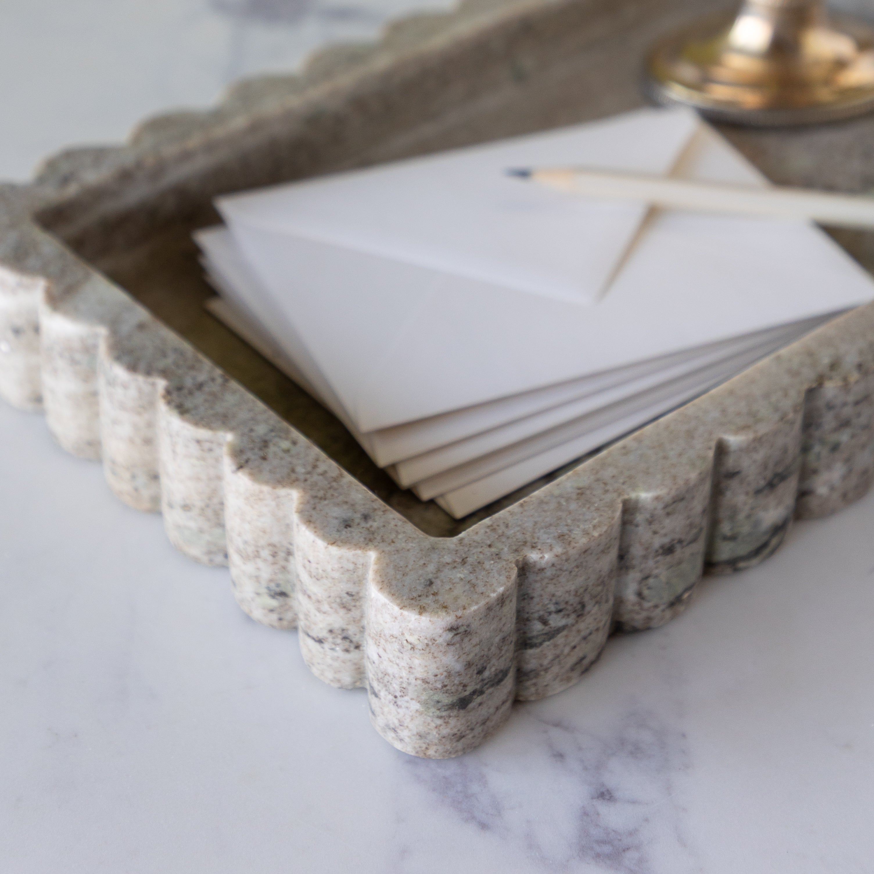 Intricate Scallop Marble Tray