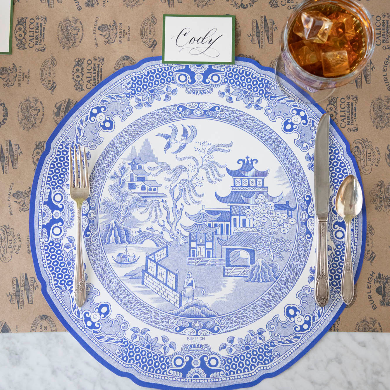 Kraft Burleigh Heritage Runner under the Die-cut Blue Willow Plate Placemat.