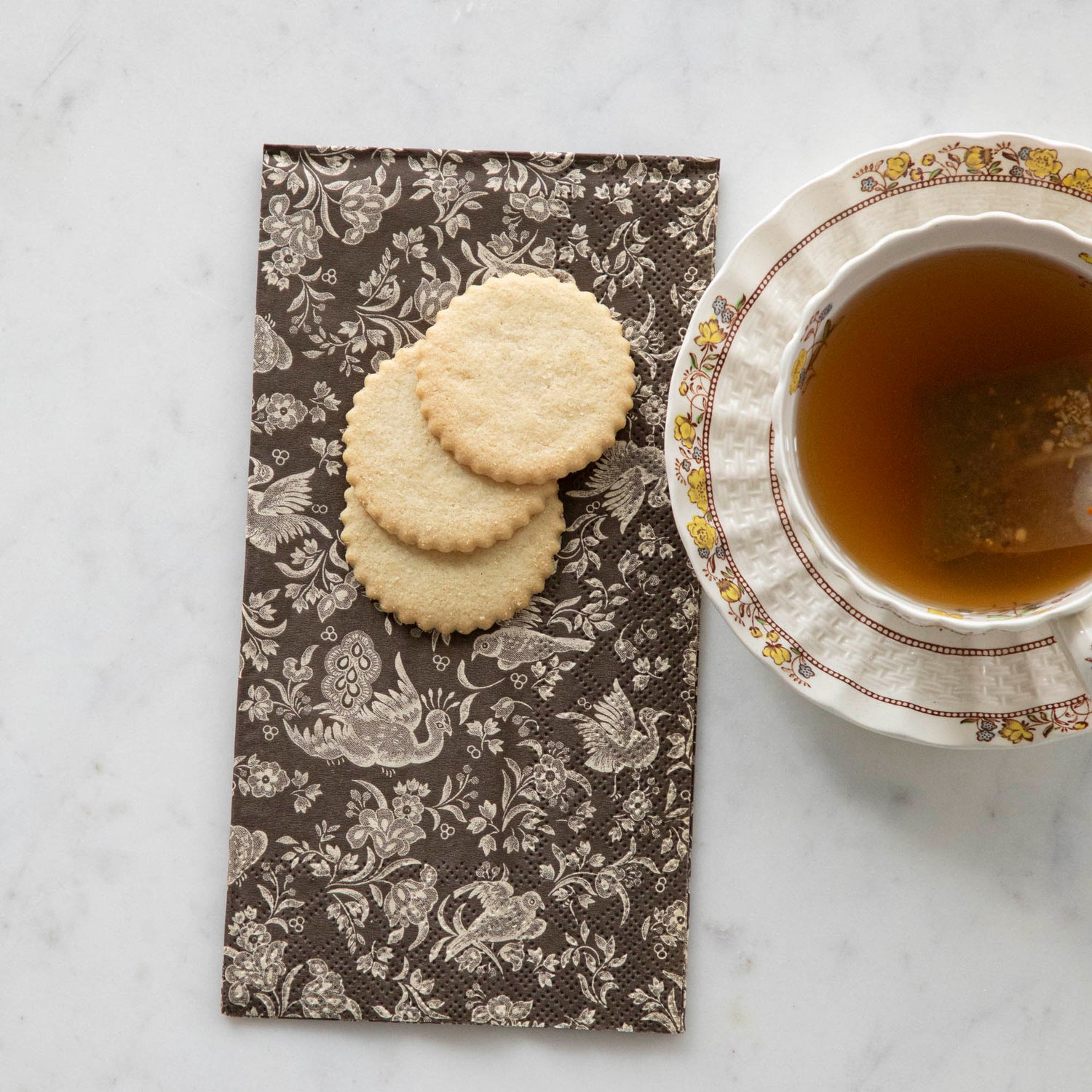 Brown Regal Peacock Guest Napkins