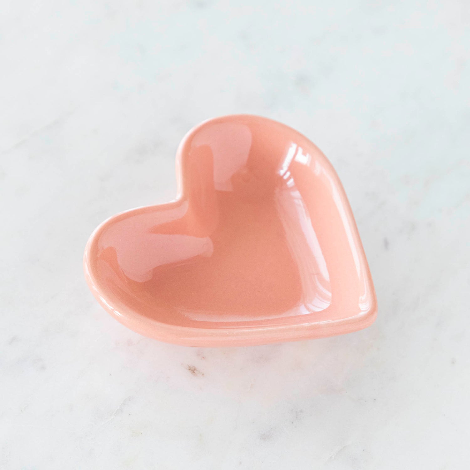 Heart Shaped Pinch Bowl. 