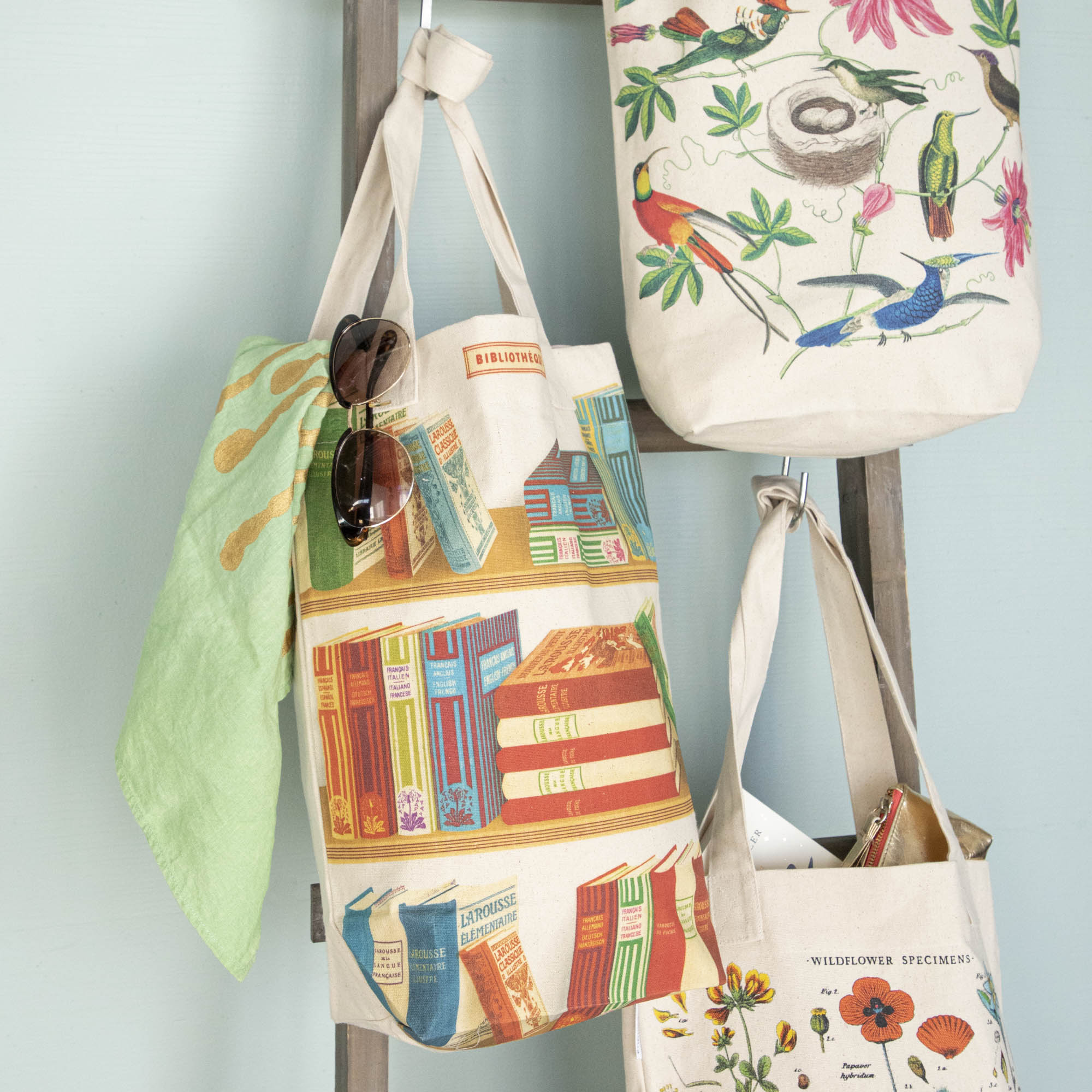 Bags & Pouches