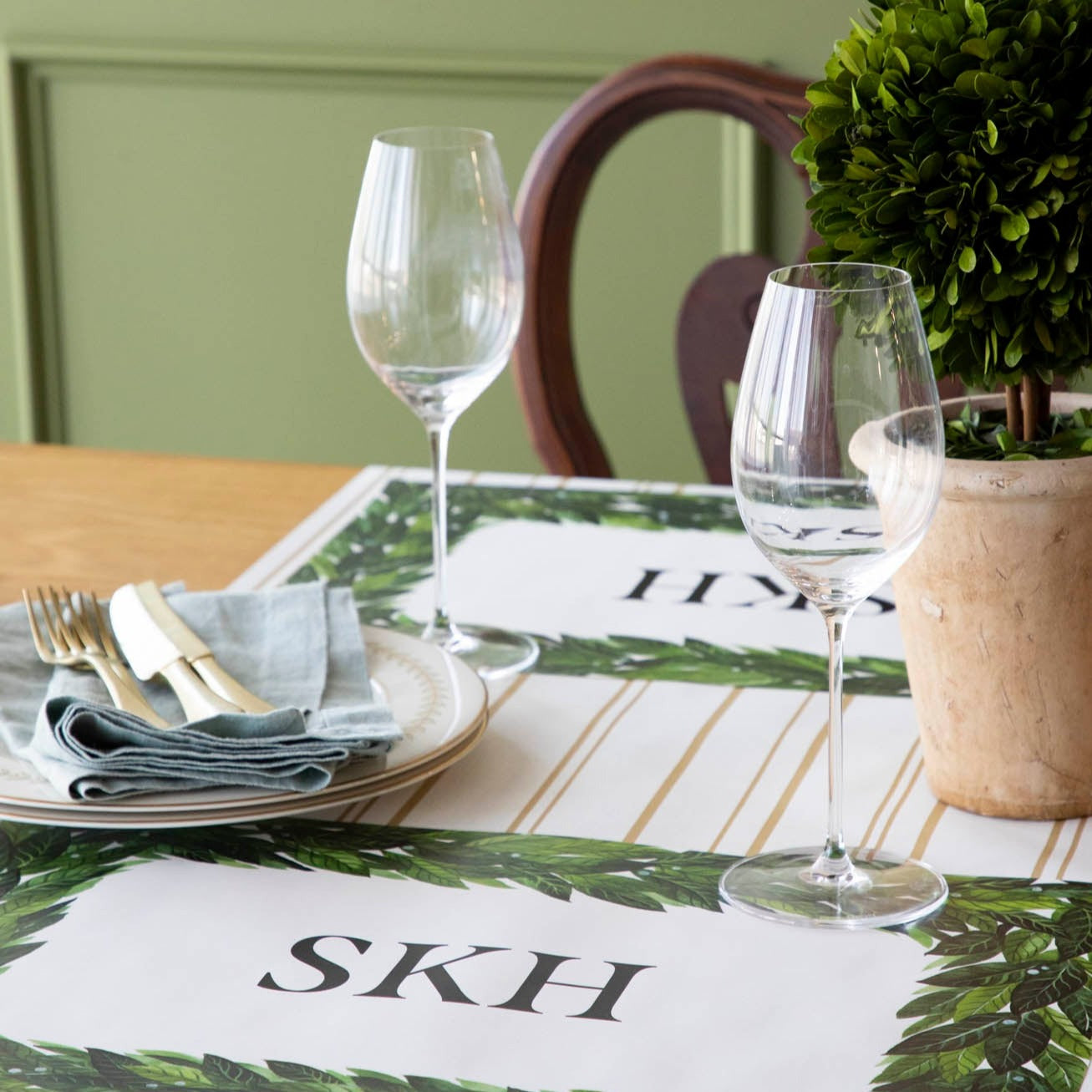 Laurel Monogram Placemat