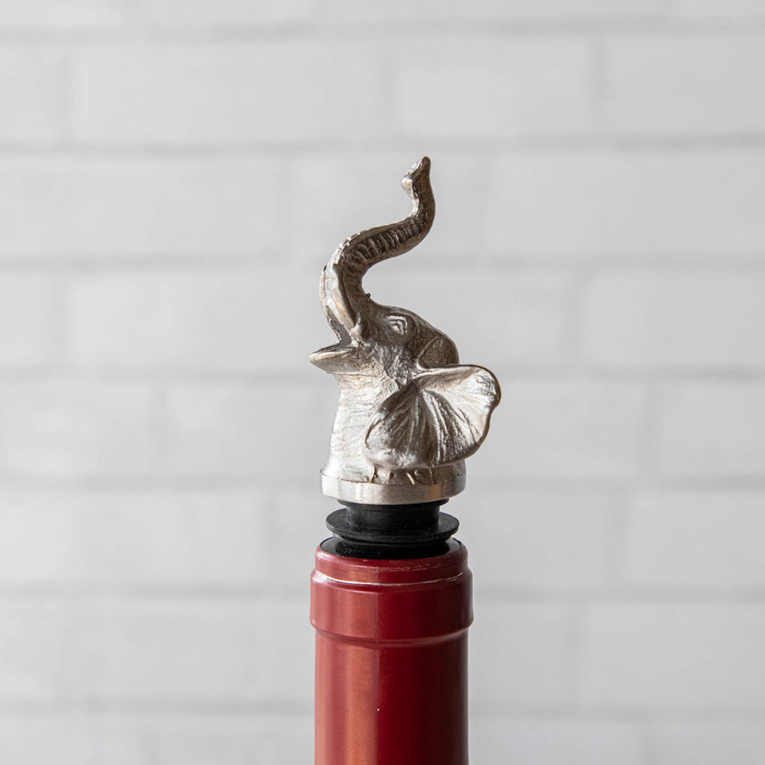 Elephant Pourer