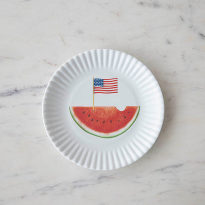 Disposable Melamine American Holiday Plates with Fourth of July-themed decorations on a white background from Glitterville.
