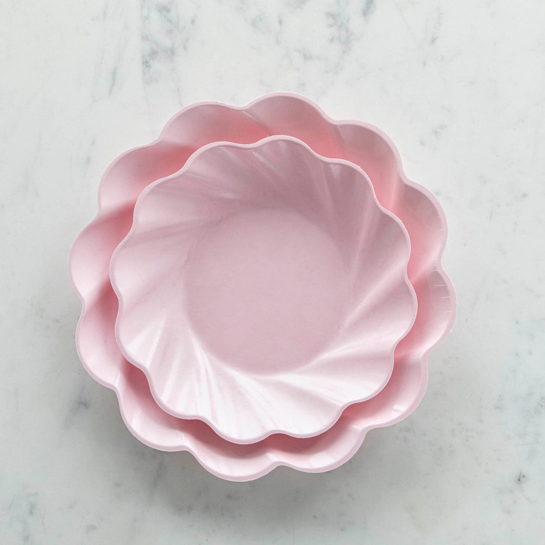 Wavy Eco Blush Plates