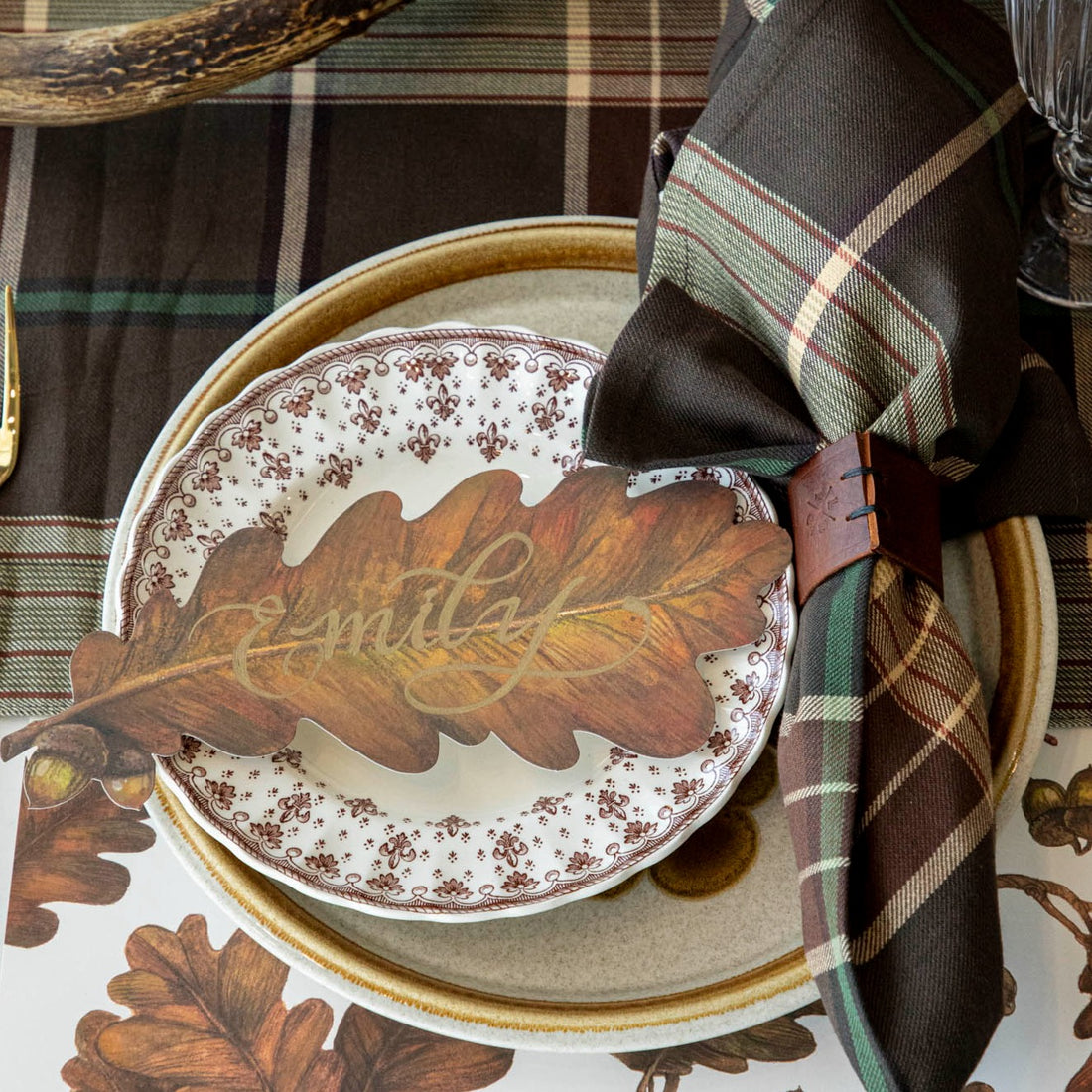 Elegant autumn-themed table setting with Taylor Linen&