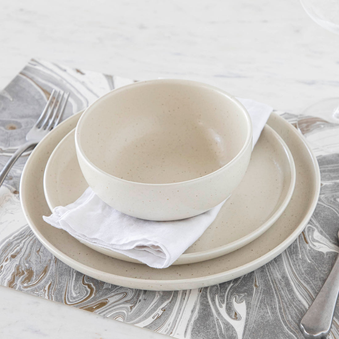 Pacifica Vanilla Dinnerware